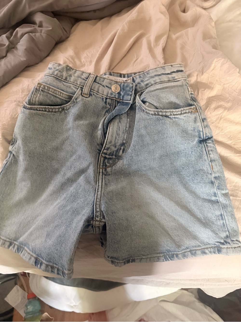 ZARA Light Blue Denim Shorts with Contrast Stitching